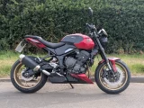 Triumph Trident 800