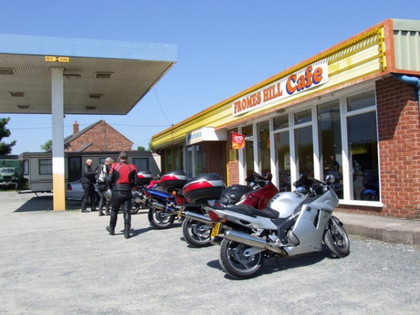 Zoom in Outside Fromes Hill Cafe