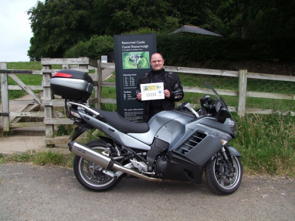 Zoom in Andy and his Kawasaki GTR1400 at Restormel Castle