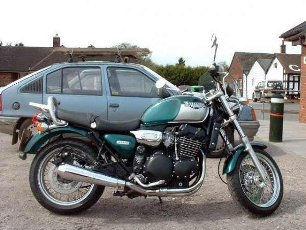 Bob's Triumph Legend