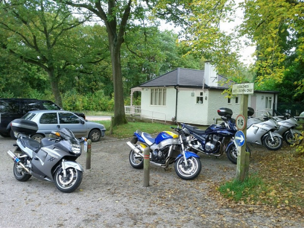 Zoom in Queenswood Cafe