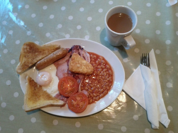 Queenswood Cafe breakfast