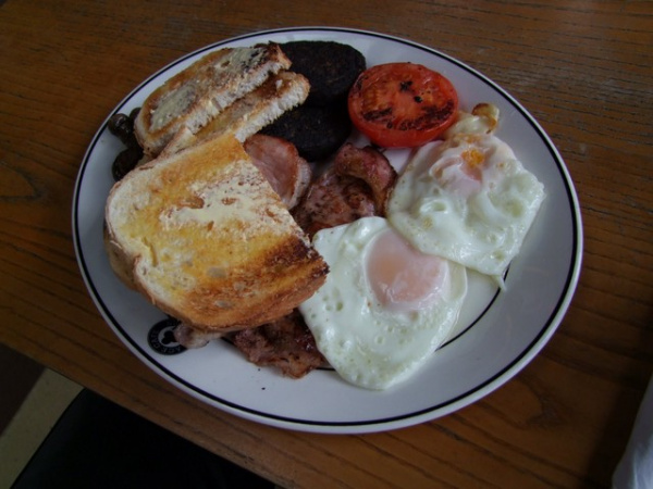 Zoom in An Ace Cafe Breakfast