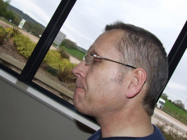Zoom in 270408-5