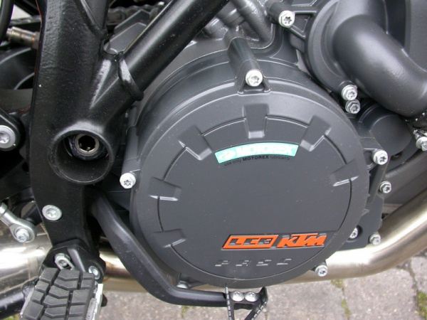 Zoom in KTM 1190 Adventure