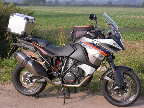 Zoom in KTM 1190 Adventure
