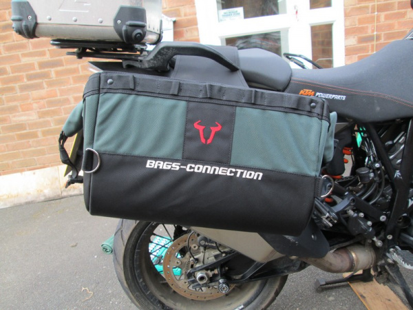 Zoom in Bags Connection Dakar Panniers on Steve's KTM 1190 Adventure