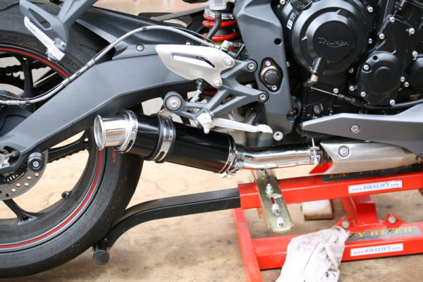 Zoom in Black Stubby Moto GP Exhaust