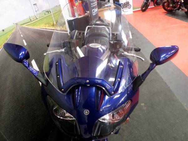 Zoom in Yamaha FJR1300