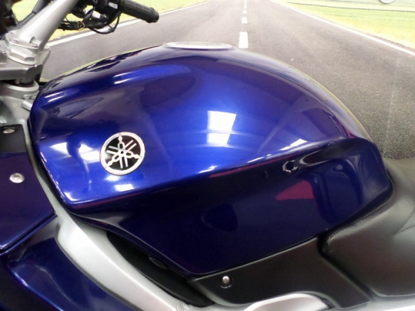 Zoom in Yamaha FJR1300