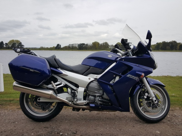 Zoom in Yamaha FJR1300