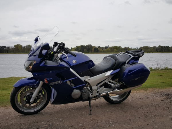 Zoom in Yamaha FJR1300