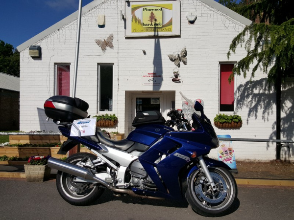 Zoom in Pinewood Bar & Cafe