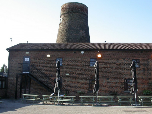 Zoom in Arties Mill The Start