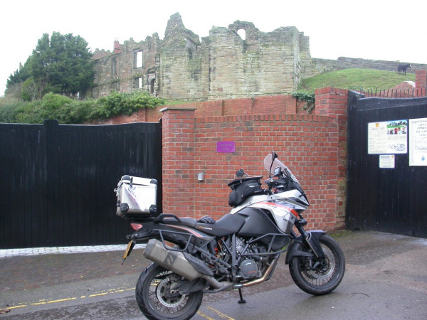 Zoom in Tutbury Castle