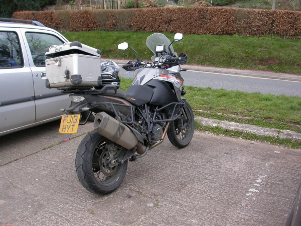 Zoom in Steve's KTM