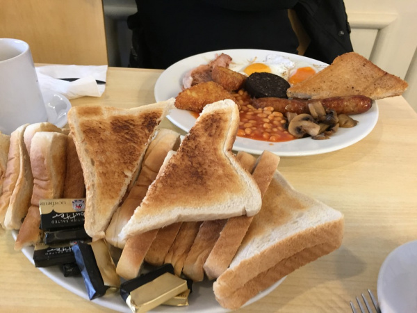 Zoom in Jo's Cafe