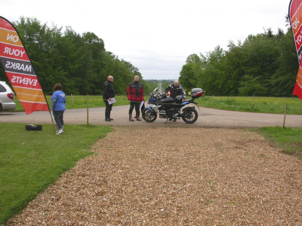 Zoom in Stowe Gardens