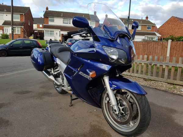 Zoom in Yamaha FJR1300