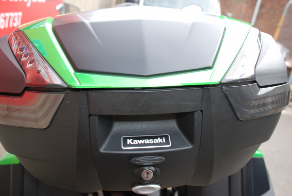 Zoom in Kawasaki Versys 1000