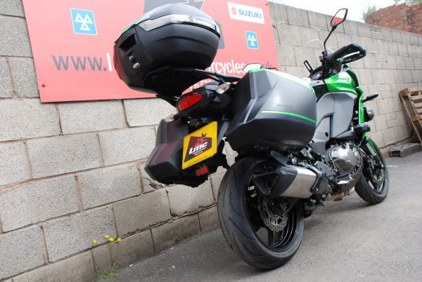 Zoom in Kawasaki Versys 1000