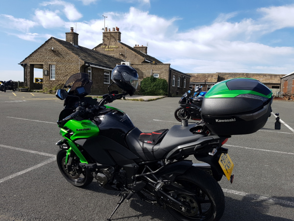 Zoom in Kawasaki Versys 1000 at the Cat & Fiddle