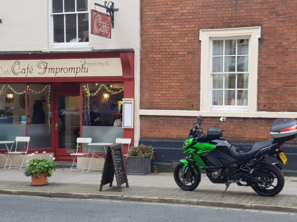 Zoom in Kawasaki Versys 1000