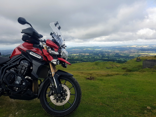Zoom in Titterstone Clee Hill Summit