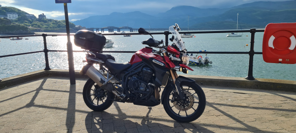 Zoom in Triumph Tiger Explorer 1200 in Barmouth