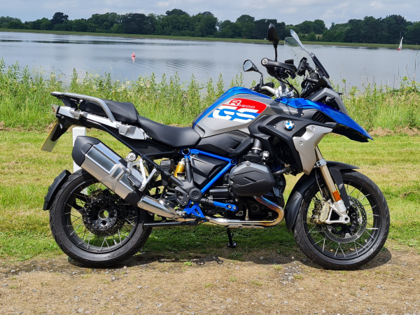 Zoom in BMW R1200GS Rallye