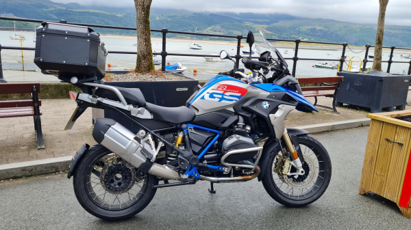 Zoom in Barmouth