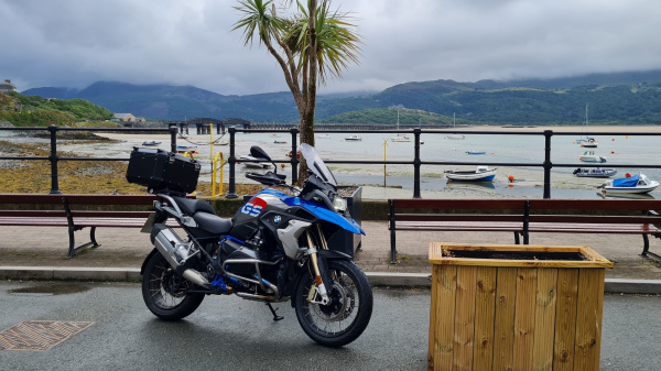 Zoom in Barmouth
