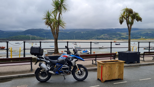 Zoom in Barmouth