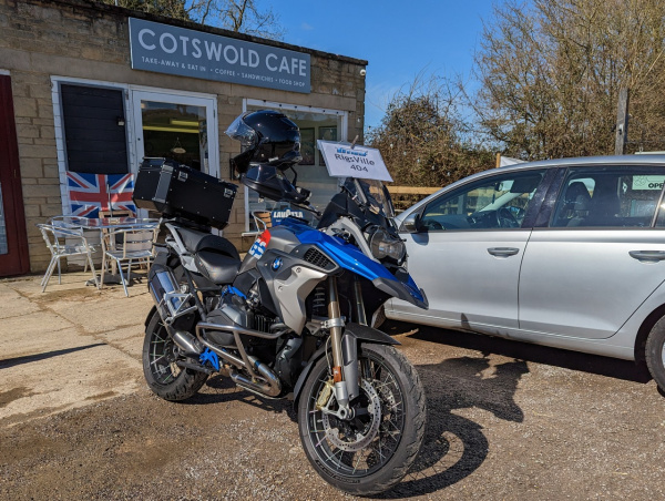Zoom in Cotswold Cafe
