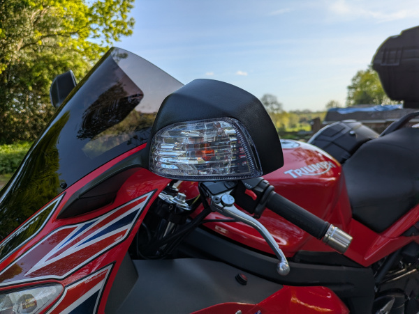 Zoom in Clear Indicator Lens