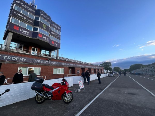 Honda VFR 800 at the 2026 TT