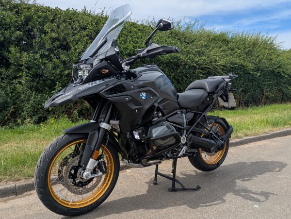 BMW R1250GS TE Triple Black