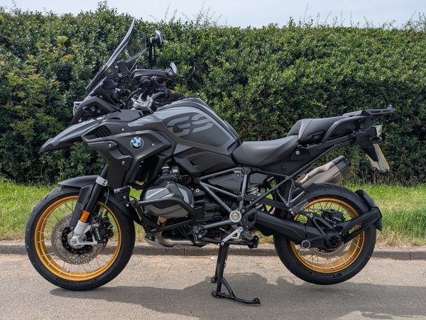 BMW R1250GS TE Triple Black