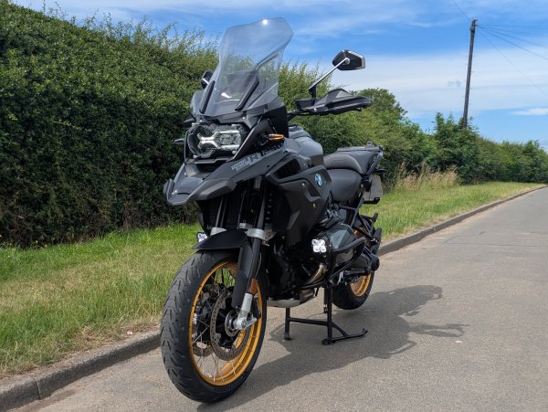 BMW R1250GS TE Triple Black