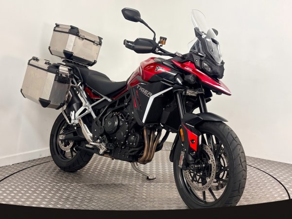 Triumph Tiger 900 GT Pro