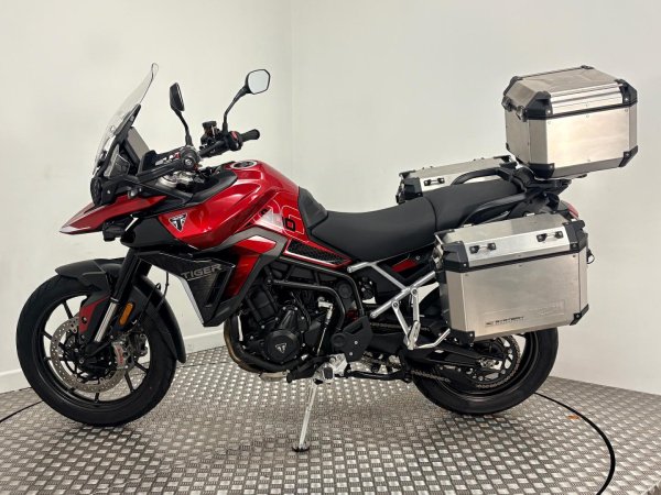 Triumph Tiger 900 GT Pro