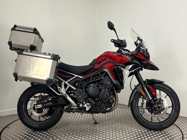 Triumph Tiger 900 GT Pro